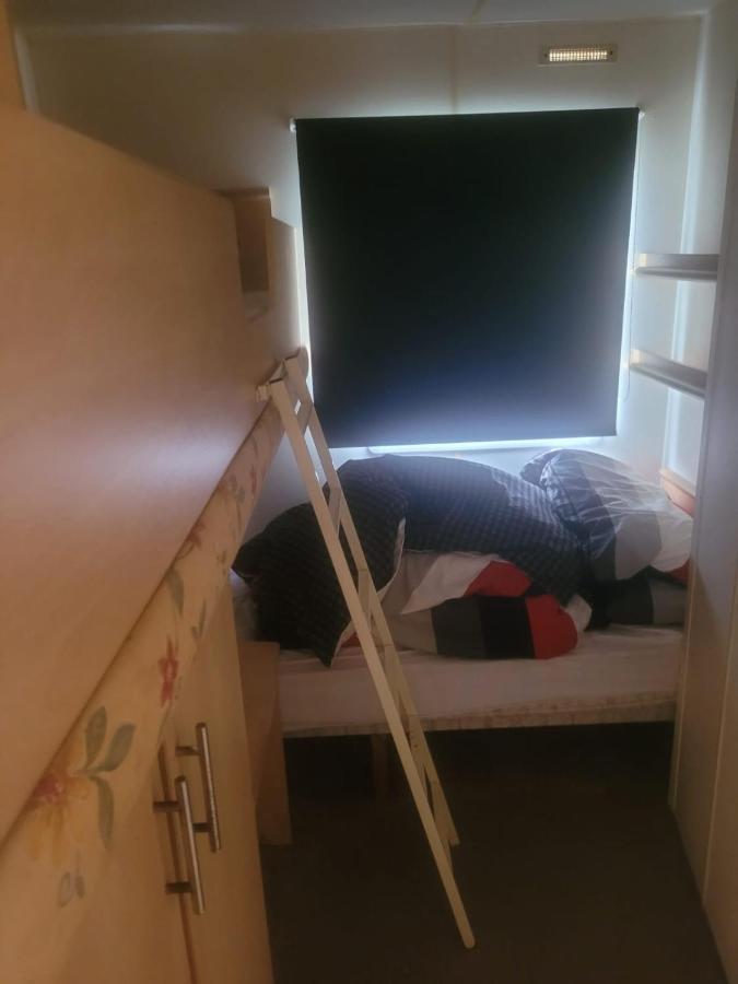 Sylvie'S Den Apartment อินโกลด์เมลส์ ภายนอก รูปภาพ